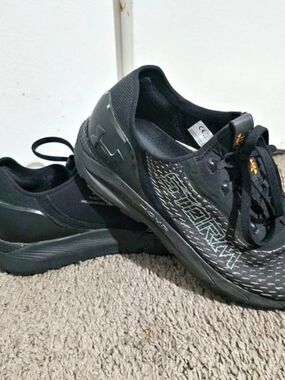 Under Armour HOVR Sonic 4 Storm Men's Black Athletic Shoes US 7.5
